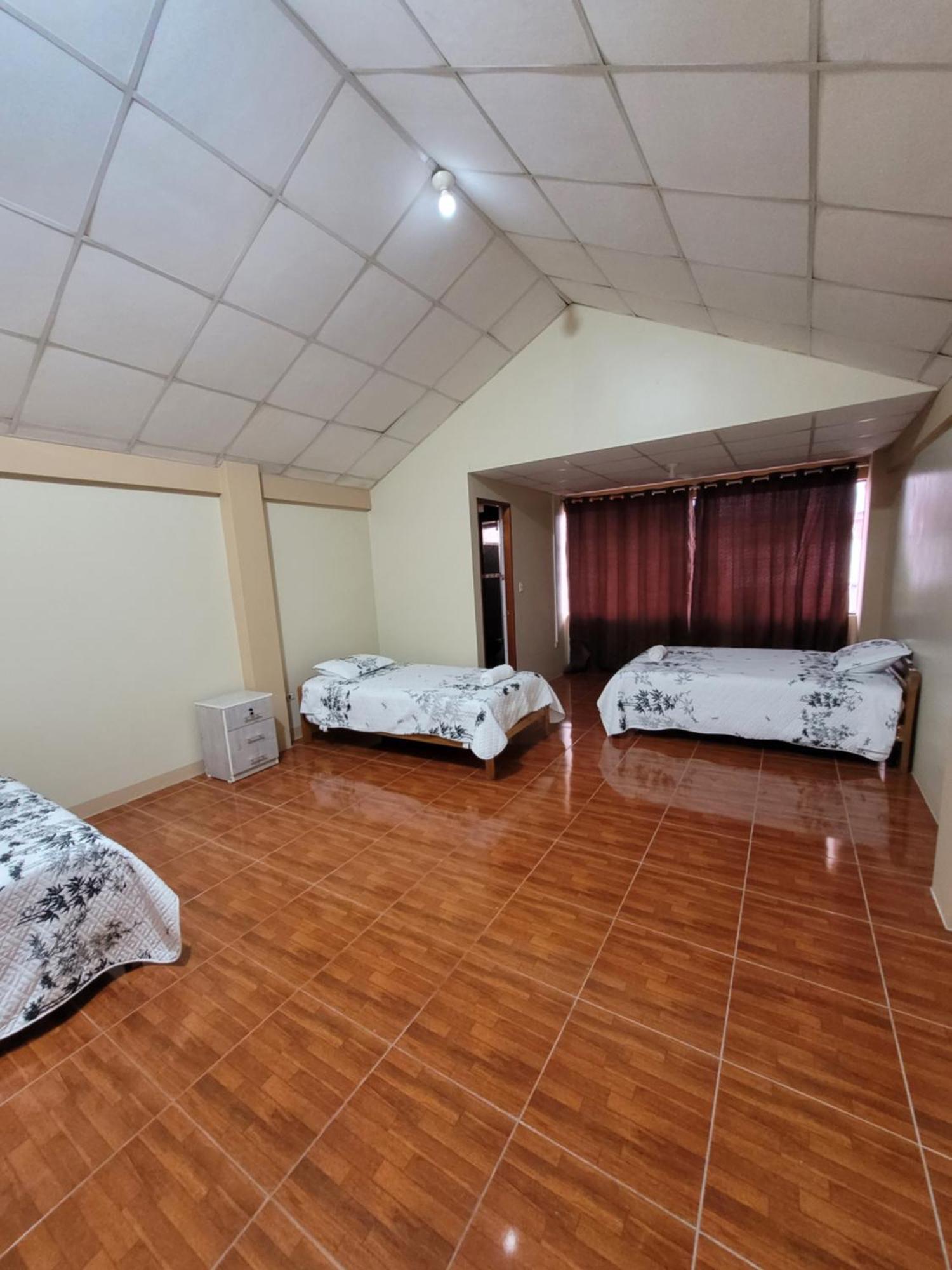 Departamento Familiar A 1 Cuadra De La Plaza Oxapampa