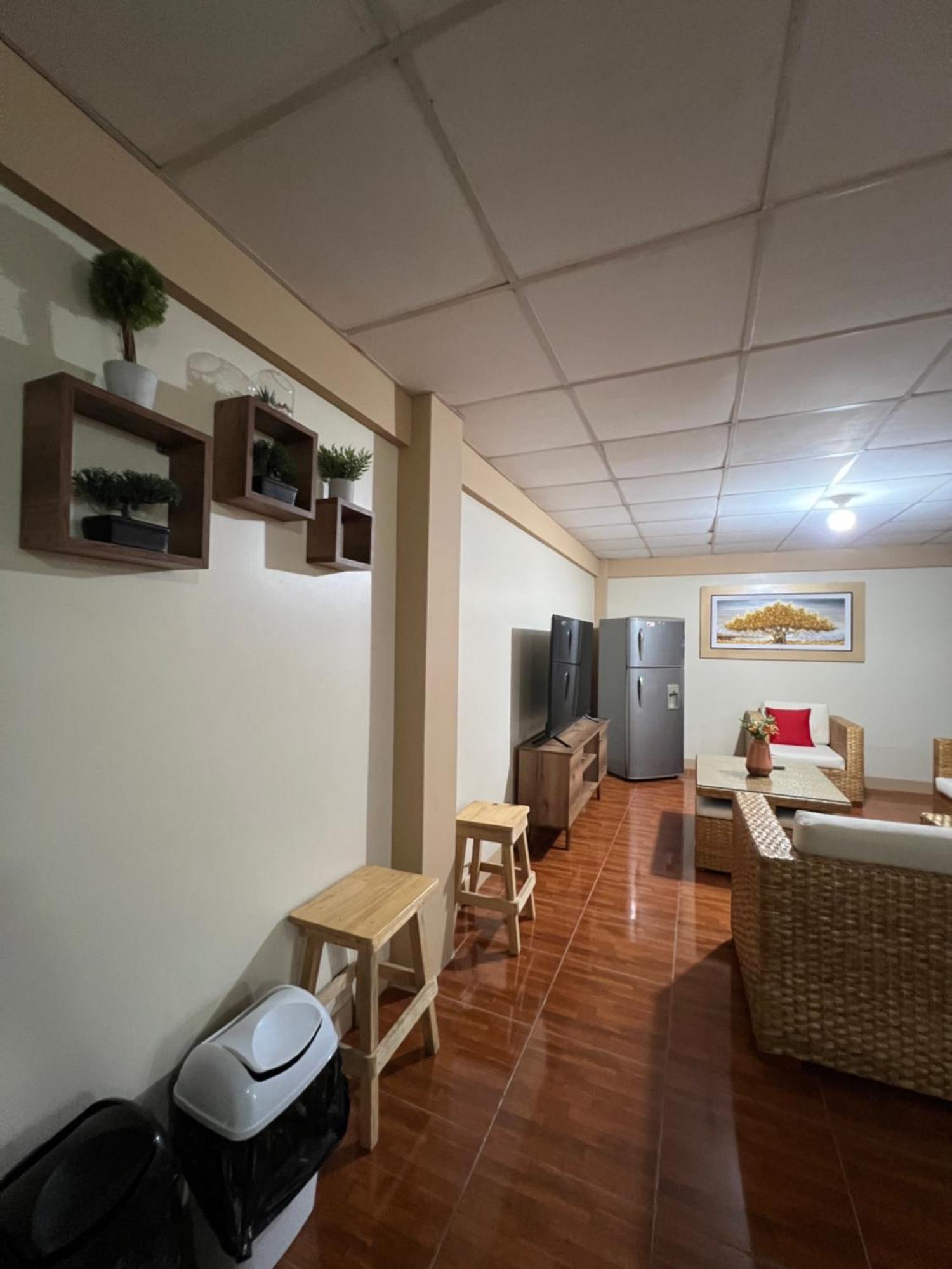 Departamento Familiar A 1 Cuadra De La Plaza * Oxapampa